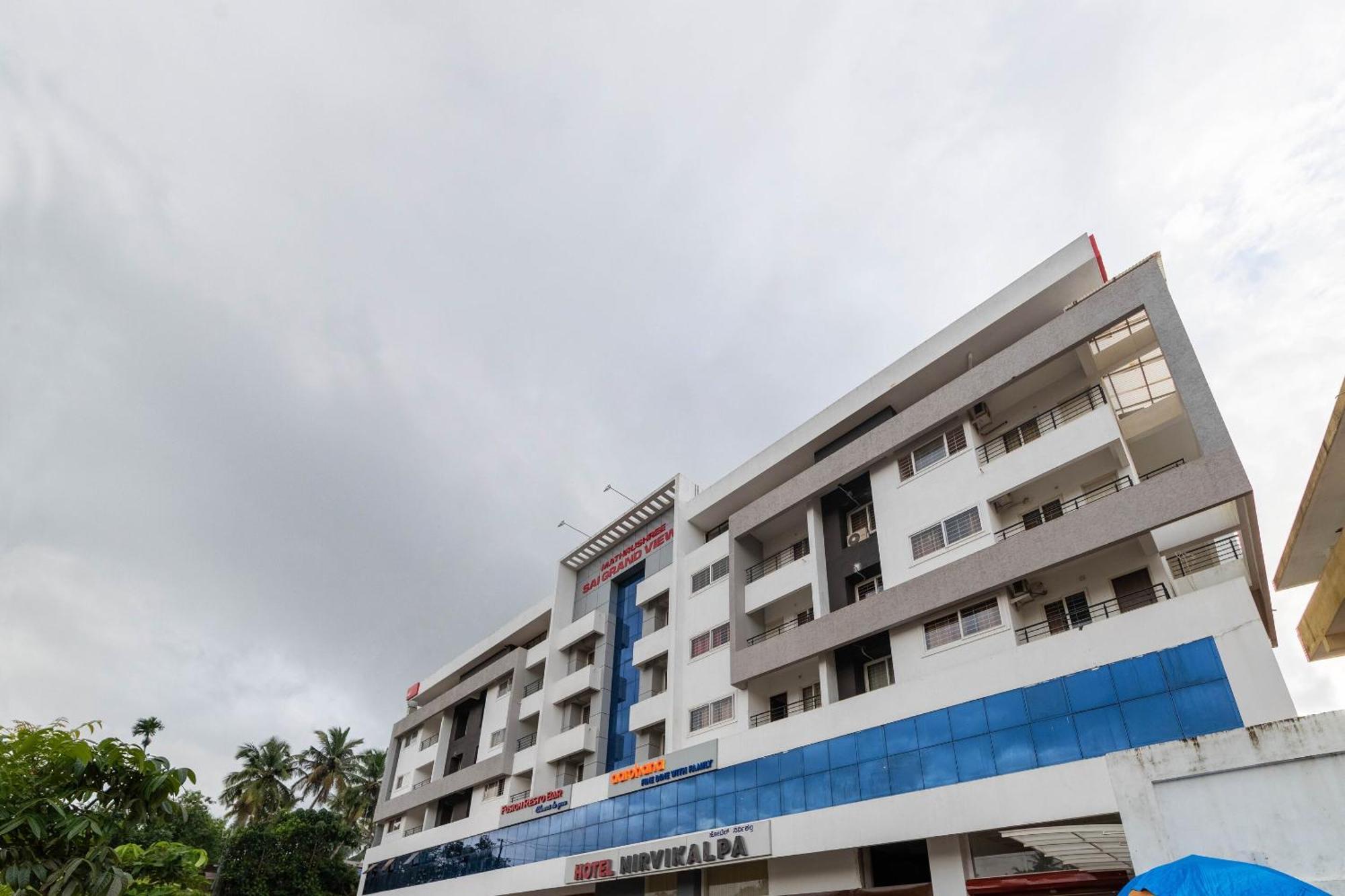 Super Collection O Nirvikalpa Hotel Ullal Exterior foto