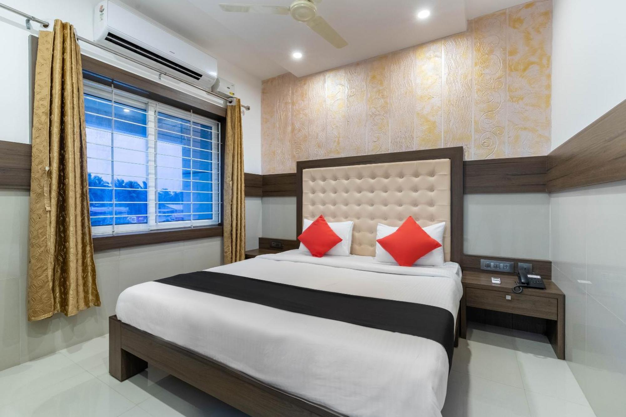 Super Collection O Nirvikalpa Hotel Ullal Exterior foto